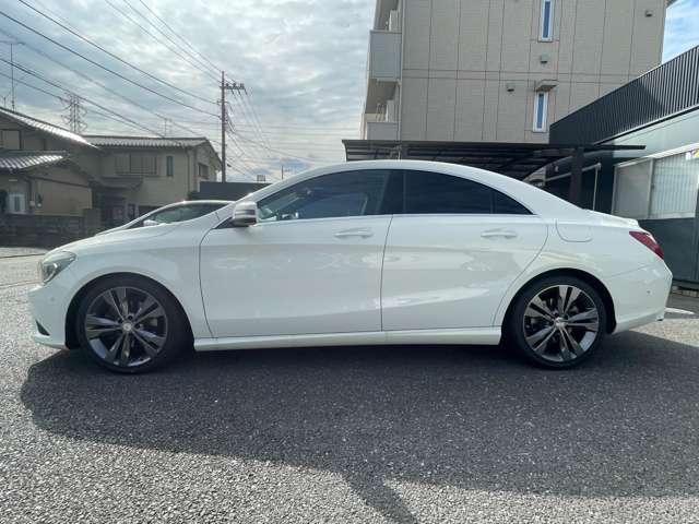 ＣＬＡクラス ＣＬＡ１８０　ナビ　バックカメラ　ＥＴＣ　ハーフレザーシート　フルセグＴＶ（5枚目）