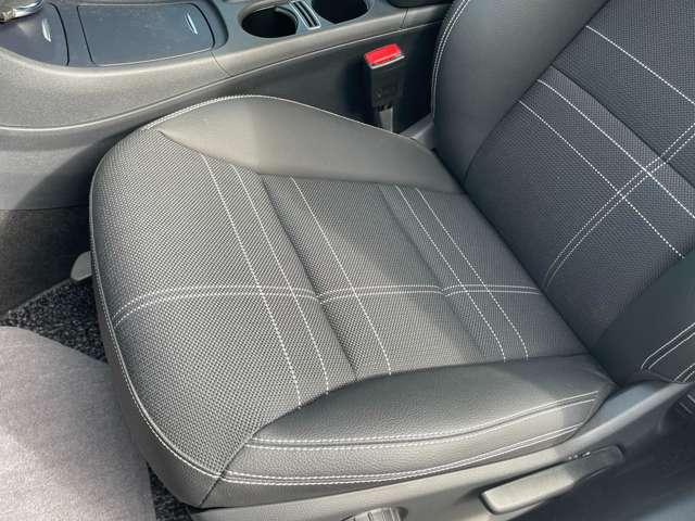 ＣＬＡクラス ＣＬＡ１８０　ナビ　バックカメラ　ＥＴＣ　ハーフレザーシート　フルセグＴＶ（14枚目）