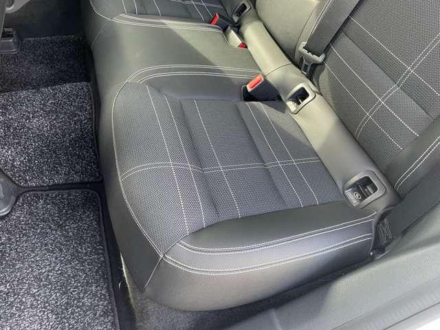 ＣＬＡクラス ＣＬＡ１８０　ナビ　バックカメラ　ＥＴＣ　ハーフレザーシート　フルセグＴＶ（18枚目）