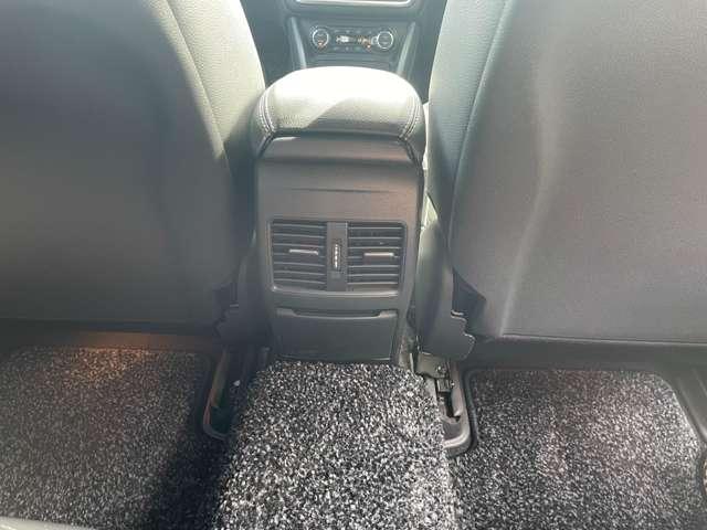 ＣＬＡクラス ＣＬＡ１８０　ナビ　バックカメラ　ＥＴＣ　ハーフレザーシート　フルセグＴＶ（31枚目）