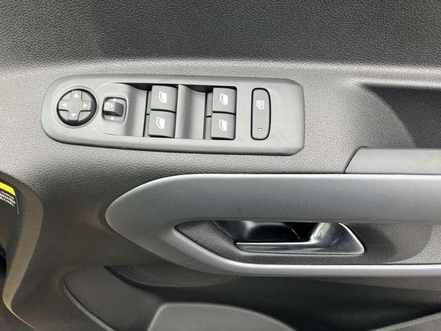 ベルランゴ ロング　マックス　ブルーＨＤｉ　ディーゼルターボ（26枚目）