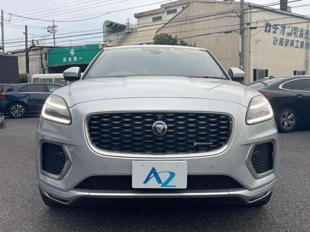 Ｅペイス Ｒ‐ダイナミック　Ｓ　Ｄ２００　ディーゼルターボ　４ＷＤ　純正ナビ　全周囲カメラ　黒革シート　ＬＥＤヘッドライト　ＥＴＣ　パワーバックドア　ブラインドスポットモニター　デジタルインナーミラー　パワーシート（2枚目）