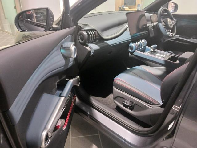 ＡＴＴＯ　３ ベースグレード　試乗車　走行２００キロ　パノラマＳＲ　ＡＤＡＳ　レザーシート　ＥＴＣ　アラウンドビューモニター　レーンキープアシスト　アダプティブクルーズコントロール　１２．８インチスクリーン（26枚目）