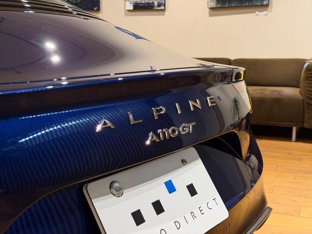 アルピーヌ Ａ１１０　　１．８　ＡｐｐｌｅＣａｒｐｌａｙ対応　／　純正ディスプレイオーディオ　／　Ｂｌｕｅｔｏｏｔｈ接続　／　クルーズコントロール　／禁煙車　／　１８インチホイール（9枚目）