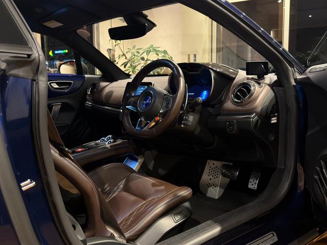 アルピーヌ Ａ１１０　　１．８　ＡｐｐｌｅＣａｒｐｌａｙ対応　／　純正ディスプレイオーディオ　／　Ｂｌｕｅｔｏｏｔｈ接続　／　クルーズコントロール　／禁煙車　／　１８インチホイール（22枚目）