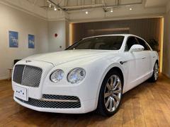 �٥�ȥ졼�ξ�ħ�Ȥ�����륯�����ॢ������Ȥ������Ѥˤ���ʤ��鴶��Ϳ���Ƥ��ޤ��� 4