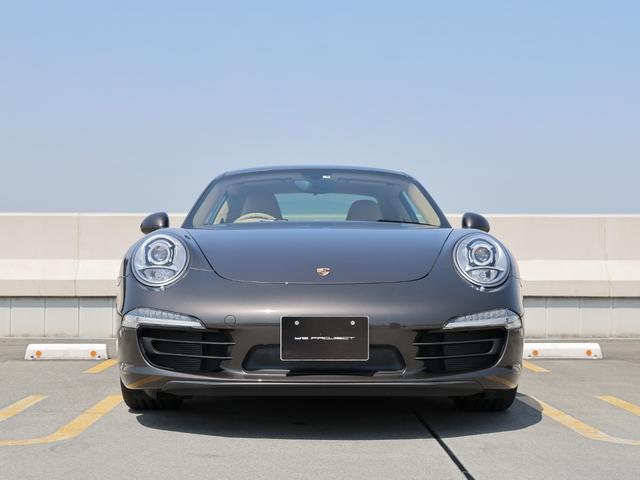 ９１１カレラ４Ｓ　スポーツクロノＰＫＧ／スポーツデザインステアリング／パワステプラス／１４Ｗａｙスポーツシート（運転席メモリー付）／クルーズコントロール／電動ドアミラー／ルクソールベージュクロノメーター＆メーターパネル(3枚目)