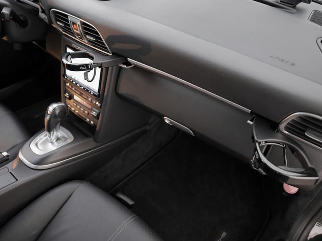 911 911カレラS PDK/左ハンドル/後期モデル/スポーツクロノパッケージ/ダイナミックコーナーリングライト/シートヒーター/PASM/19インチカレラSホイール/カラークレストホイールセンターキャップ/F・Rドラレコ(44枚目)