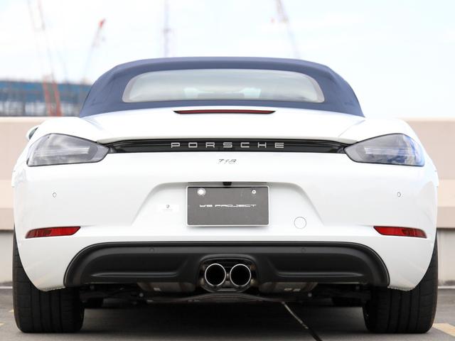 718ボクスター 718ボクスター スポーツクロノPKG/スポーツエグゾースト/電動ドアミラー/パークアシスト(リバーシングカメラ付き)/20インチカレラSホイール/オートエアコン/シートヒーター/ヒーテッドステアリング/パワステプラス(22枚目)