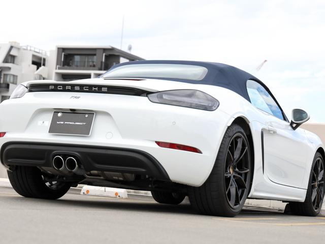718ボクスター 718ボクスター スポーツクロノPKG/スポーツエグゾースト/電動ドアミラー/パークアシスト(リバーシングカメラ付き)/20インチカレラSホイール/オートエアコン/シートヒーター/ヒーテッドステアリング/パワステプラス(25枚目)