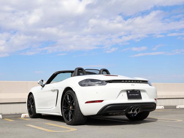 718ボクスター 718ボクスター スポーツクロノPKG/スポーツエグゾースト/電動ドアミラー/パークアシスト(リバーシングカメラ付き)/20インチカレラSホイール/オートエアコン/シートヒーター/ヒーテッドステアリング/パワステプラス(29枚目)