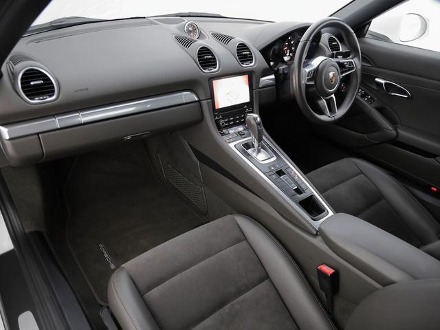 718ボクスター 718ボクスター スポーツクロノPKG/スポーツエグゾースト/電動ドアミラー/パークアシスト(リバーシングカメラ付き)/20インチカレラSホイール/オートエアコン/シートヒーター/ヒーテッドステアリング/パワステプラス(40枚目)