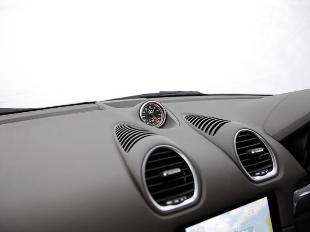 718ボクスター 718ボクスター スポーツクロノPKG/スポーツエグゾースト/電動ドアミラー/パークアシスト(リバーシングカメラ付き)/20インチカレラSホイール/オートエアコン/シートヒーター/ヒーテッドステアリング/パワステプラス(47枚目)