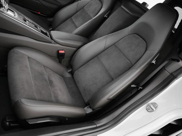 718ボクスター 718ボクスター スポーツクロノPKG/スポーツエグゾースト/電動ドアミラー/パークアシスト(リバーシングカメラ付き)/20インチカレラSホイール/オートエアコン/シートヒーター/ヒーテッドステアリング/パワステプラス(55枚目)