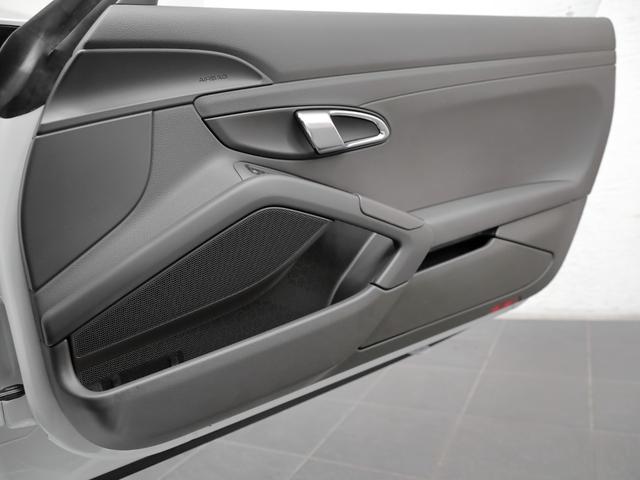 718ボクスター 718ボクスター スポーツクロノPKG/スポーツエグゾースト/電動ドアミラー/パークアシスト(リバーシングカメラ付き)/20インチカレラSホイール/オートエアコン/シートヒーター/ヒーテッドステアリング/パワステプラス(56枚目)