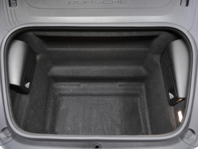 718ボクスター 718ボクスター スポーツクロノPKG/スポーツエグゾースト/電動ドアミラー/パークアシスト(リバーシングカメラ付き)/20インチカレラSホイール/オートエアコン/シートヒーター/ヒーテッドステアリング/パワステプラス(60枚目)