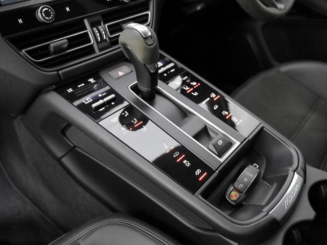 マカン マカンＧＴＳ　パノラマルーフ／ＬＥＤマトリックスヘッドライト／トラフィックジャムアシスト／カーボンインテリアＰＫＧ／ヒーター付きＧＴスポーツステアリング／パワステプラス／Ｆ・Ｒシートヒーター／ＢＯＳＥサウンド（46枚目）