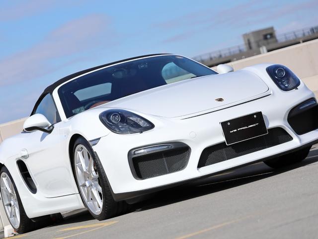 ボクスター ボクスタースパイダー　ディーラー車／スパイダークラシックインテリア／スポーツバケットシート＆シートベルトパッセージペイント仕上げ／シートヒーター／レザーステアリングリム＆ギアレバー／ＰＤＬＳ／ロールオーバー・バーボディ同色（13枚目）