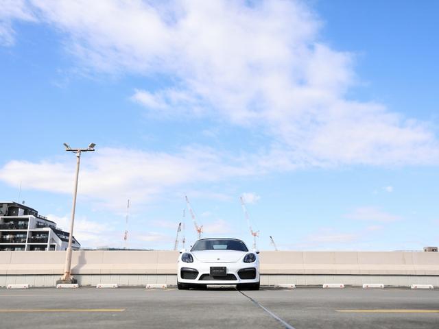 ボクスター ボクスタースパイダー　ディーラー車／スパイダークラシックインテリア／スポーツバケットシート＆シートベルトパッセージペイント仕上げ／シートヒーター／レザーステアリングリム＆ギアレバー／ＰＤＬＳ／ロールオーバー・バーボディ同色（15枚目）