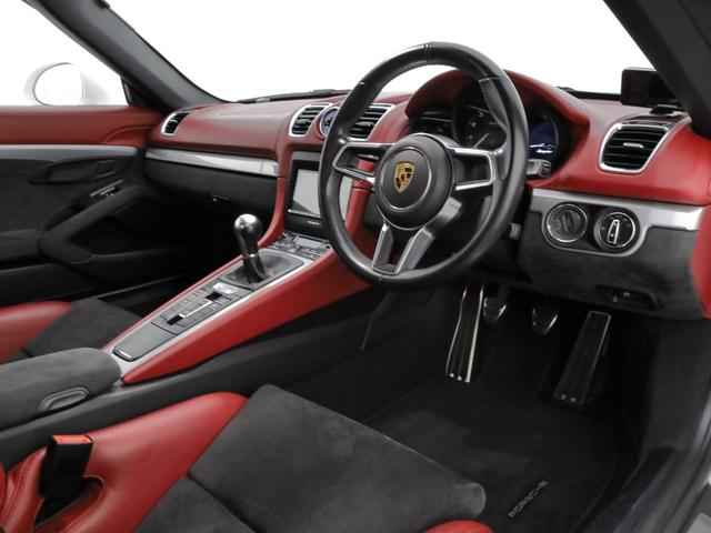 ボクスター ボクスタースパイダー　ディーラー車／スパイダークラシックインテリア／スポーツバケットシート＆シートベルトパッセージペイント仕上げ／シートヒーター／レザーステアリングリム＆ギアレバー／ＰＤＬＳ／ロールオーバー・バーボディ同色（41枚目）