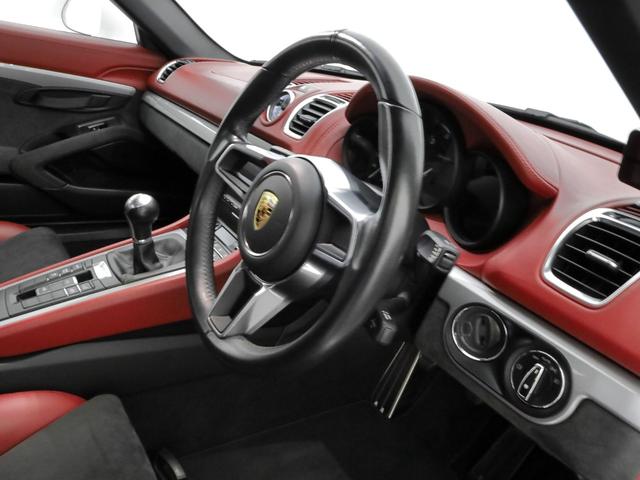 ボクスター ボクスタースパイダー　ディーラー車／スパイダークラシックインテリア／スポーツバケットシート＆シートベルトパッセージペイント仕上げ／シートヒーター／レザーステアリングリム＆ギアレバー／ＰＤＬＳ／ロールオーバー・バーボディ同色（43枚目）