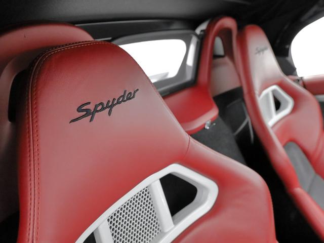 ボクスター ボクスタースパイダー　ディーラー車／スパイダークラシックインテリア／スポーツバケットシート＆シートベルトパッセージペイント仕上げ／シートヒーター／レザーステアリングリム＆ギアレバー／ＰＤＬＳ／ロールオーバー・バーボディ同色（59枚目）