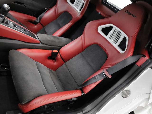 ボクスター ボクスタースパイダー　ディーラー車／スパイダークラシックインテリア／スポーツバケットシート＆シートベルトパッセージペイント仕上げ／シートヒーター／レザーステアリングリム＆ギアレバー／ＰＤＬＳ／ロールオーバー・バーボディ同色（61枚目）