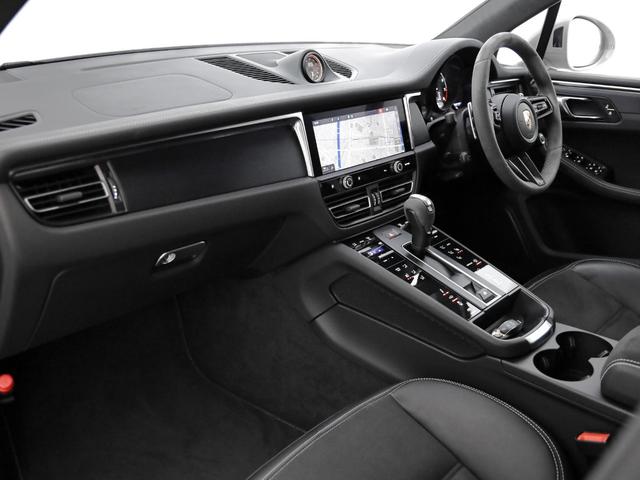 遠方のお客様でもオートローンの審査は可能です！多数の信販会社からお客様のご相談に応じてベストなプランをご案内致します！