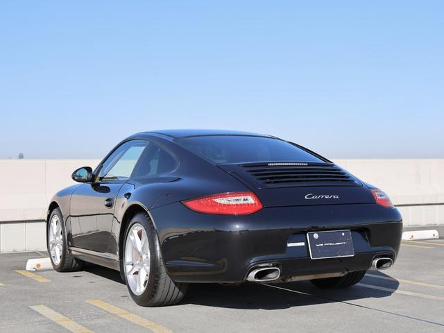 911 911カレラ メタリックカラー「バサルトブラックM」/サンドベージュインテリア/PDK/スポーツクロノPKG/シートヒーター/アルカンターラルーフ/PSM/18インチカレラIVホイール/レッドブレーキキャリパー(6枚目)