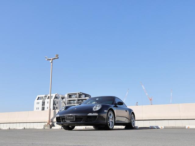 911 911カレラ メタリックカラー「バサルトブラックM」/サンドベージュインテリア/PDK/スポーツクロノPKG/シートヒーター/アルカンターラルーフ/PSM/18インチカレラIVホイール/レッドブレーキキャリパー(17枚目)