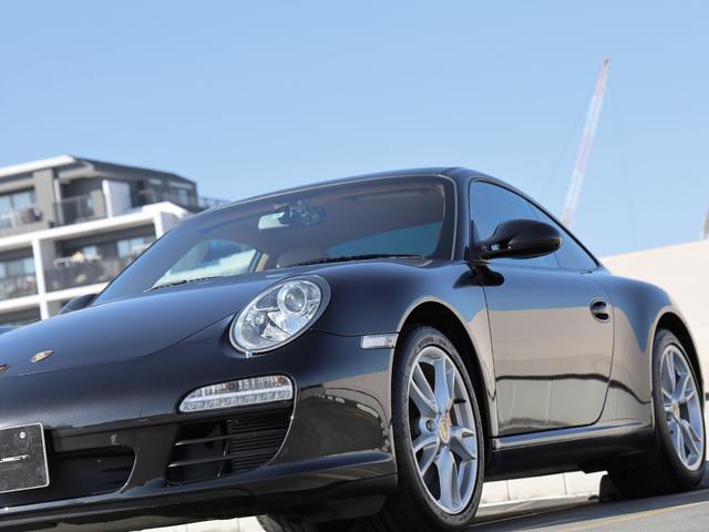 911 911カレラ メタリックカラー「バサルトブラックM」/サンドベージュインテリア/PDK/スポーツクロノPKG/シートヒーター/アルカンターラルーフ/PSM/18インチカレラIVホイール/レッドブレーキキャリパー(19枚目)