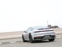 ９１１カレラ　スポーツクロノＰＫＧ／スポーツエグゾーストシステム／ＧＴスポーツステアリング（レザー仕上げ）／ポルシェクレストエンボスヘッドレスト／アルカンターラルーフ／２０・２１インチＲＳスパイダーデザインホイール(20枚目)