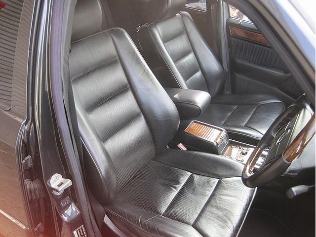 Eクラスステーションワゴン E320ステーションワゴン AMGスタイル!ATO/H済み!(5枚目)