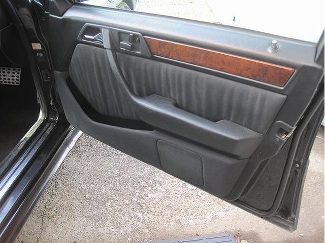 Eクラスステーションワゴン E320ステーションワゴン AMGスタイル!ATO/H済み!(22枚目)