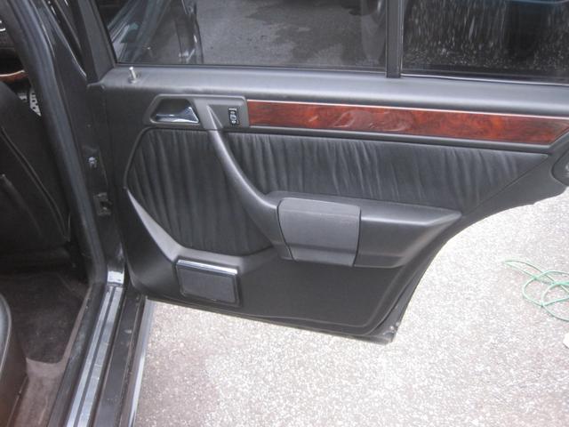 Eクラスステーションワゴン E320ステーションワゴン AMGスタイル!ATO/H済み!(23枚目)