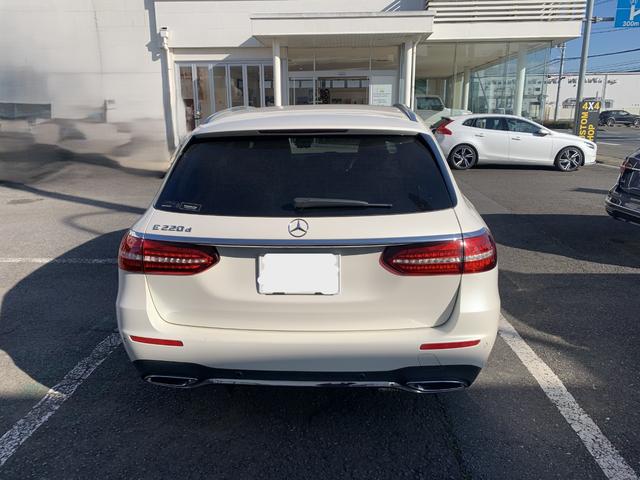 Eクラスステーションワゴン E220d ステーションワゴン スポーツ(3枚目)