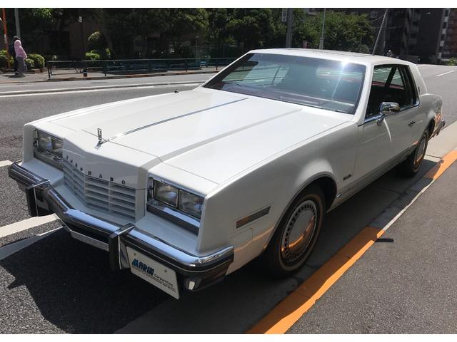 オールズモビルトロネード Ｂｒｏｕｇｈａｍ　Ｃｏｕｐｅ　ディーラー車（4枚目）