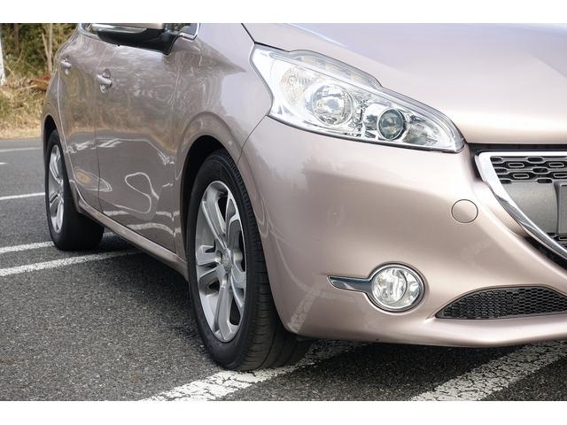 プレミアム ワンオーナー オートライト クルーズコントロール スピードリミッター ETC 純正オーディオ Bluetooth 純正16インチAW 禁煙車(26枚目)
