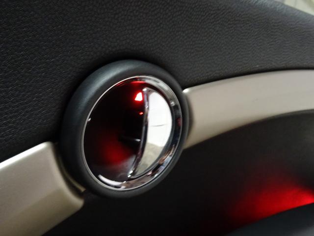 クーパー クラブマン ボンドストリート 特別仕様車 ワンオーナー禁煙 HDDナビ地デジBカメラ Bluetooth レザーダッシュ 黒革 シートヒーター パドルシフト 純正17AW コンチネンタルタイヤ ディーラー整備(28枚目)