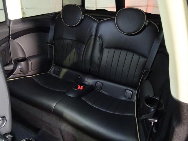 クーパー クラブマン ボンドストリート 特別仕様車 ワンオーナー禁煙 HDDナビ地デジBカメラ Bluetooth レザーダッシュ 黒革 シートヒーター パドルシフト 純正17AW コンチネンタルタイヤ ディーラー整備(41枚目)