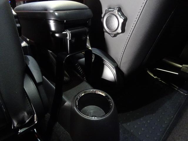 クーパー クラブマン ボンドストリート 特別仕様車 ワンオーナー禁煙 HDDナビ地デジBカメラ Bluetooth レザーダッシュ 黒革 シートヒーター パドルシフト 純正17AW コンチネンタルタイヤ ディーラー整備(43枚目)