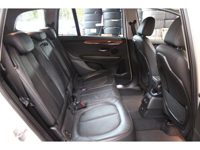 ２シリーズ ２１８ｄグランツアラー　ラグジュアリー　禁煙　アルピンホワイト　アドバンスドアクティブＰＫＧ　アルピンホワイト　ＡＣＣ　衝突軽減　レーンＡ　ＬＥＤライト　黒革　ナビ地デジＢカメラ　Ｂｌｕｅｔｏｏｔｈ　電動バックドア　純正１７ＡＷ　整備記録（16枚目）