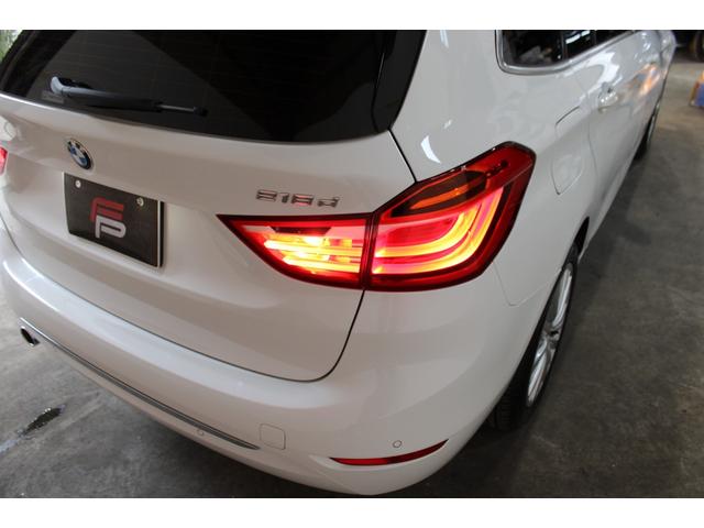 ２シリーズ ２１８ｄグランツアラー　ラグジュアリー　禁煙　アルピンホワイト　アドバンスドアクティブＰＫＧ　アルピンホワイト　ＡＣＣ　衝突軽減　レーンＡ　ＬＥＤライト　黒革　ナビ地デジＢカメラ　Ｂｌｕｅｔｏｏｔｈ　電動バックドア　純正１７ＡＷ　整備記録（61枚目）