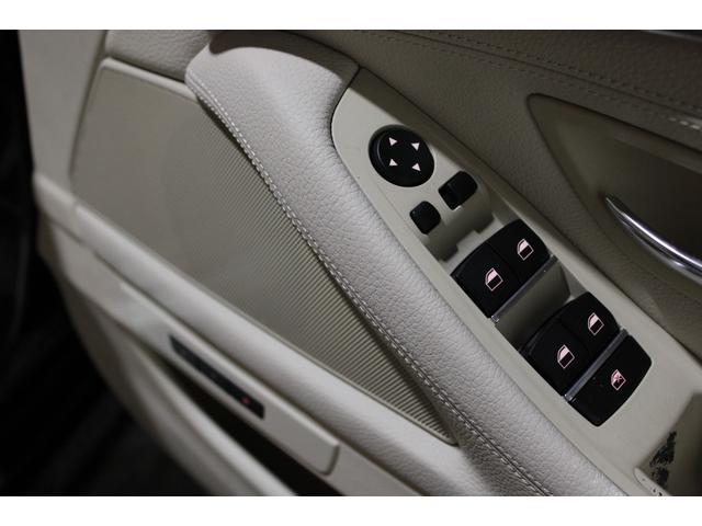 5シリーズ 523dツーリング モダン 後期型 後期専用マルチ液晶メーター ホワイトインテリア インテリジェントS 衝突軽減 レーンA ナビ地デジBカメラ クルコン 電動バックドア リアモニター アルピナタイプ新品21AW 新品タイヤ(26枚目)