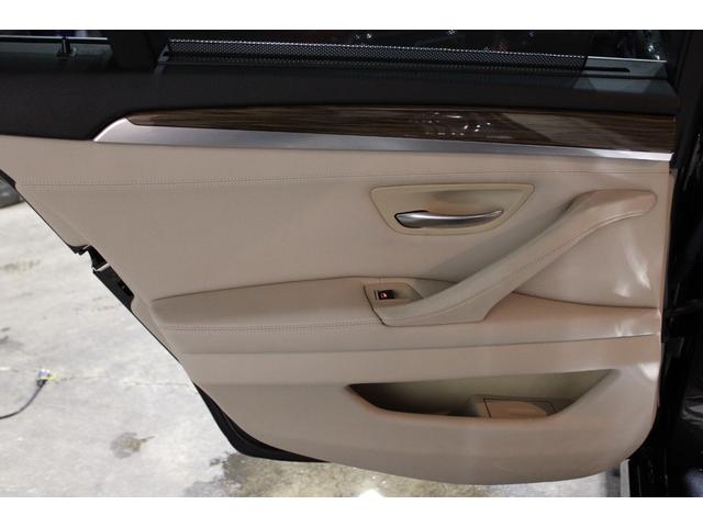 5シリーズ 523dツーリング モダン 後期型 後期専用マルチ液晶メーター ホワイトインテリア インテリジェントS 衝突軽減 レーンA ナビ地デジBカメラ クルコン 電動バックドア リアモニター アルピナタイプ新品21AW 新品タイヤ(40枚目)