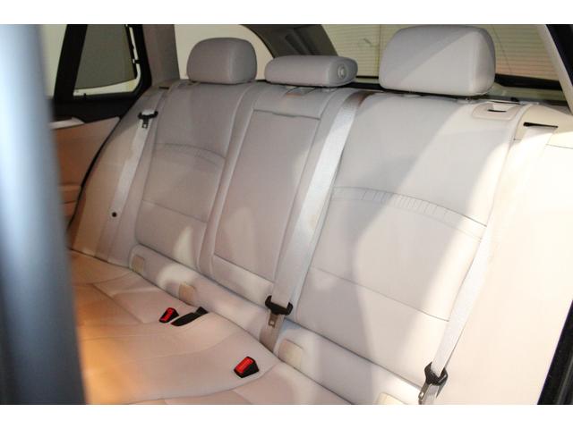 5シリーズ 523dツーリング モダン 後期型 後期専用マルチ液晶メーター ホワイトインテリア インテリジェントS 衝突軽減 レーンA ナビ地デジBカメラ クルコン 電動バックドア リアモニター アルピナタイプ新品21AW 新品タイヤ(41枚目)