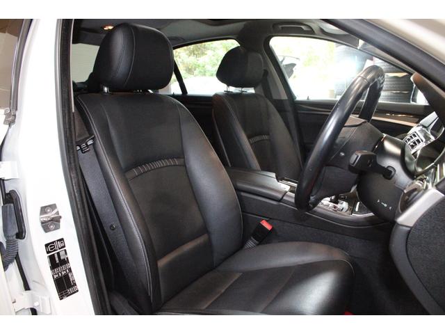 5シリーズ 523iラグジュアリー 後期型 インテリジェントS ACC 衝突軽減 レーンA サンルーフ ダコタブラックレザー アルピンホワイト 純正ナビ地デジBカメラ コンフォートA 純正18AW ピレリタイヤ ディーラー整備(15枚目)