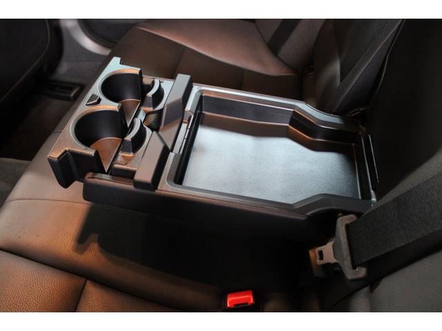 5シリーズ 523iラグジュアリー 後期型 インテリジェントS ACC 衝突軽減 レーンA サンルーフ ダコタブラックレザー アルピンホワイト 純正ナビ地デジBカメラ コンフォートA 純正18AW ピレリタイヤ ディーラー整備(42枚目)