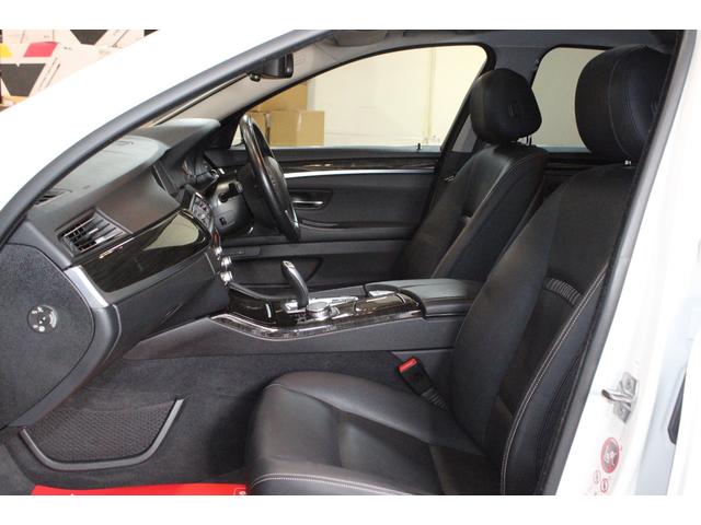 5シリーズ 523iラグジュアリー 後期型 インテリジェントS ACC 衝突軽減 レーンA サンルーフ ダコタブラックレザー アルピンホワイト 純正ナビ地デジBカメラ コンフォートA 純正18AW ピレリタイヤ ディーラー整備(48枚目)