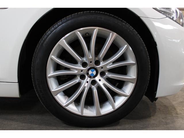 5シリーズ 523iラグジュアリー 後期型 インテリジェントS ACC 衝突軽減 レーンA サンルーフ ダコタブラックレザー アルピンホワイト 純正ナビ地デジBカメラ コンフォートA 純正18AW ピレリタイヤ ディーラー整備(51枚目)